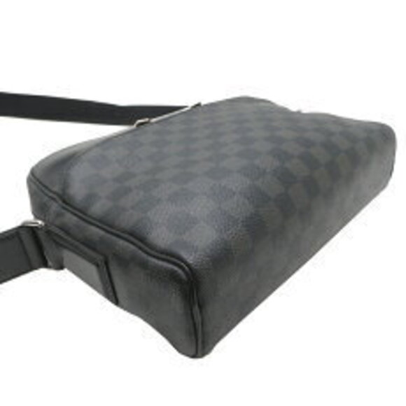 Louis Vuitton Dayton Shoulder Bag Damier Graphite Black - Picture 3 of 7